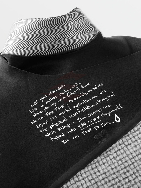 Pianka Volcom Modulator 4/3 Chest Zip A9532204 black 2024