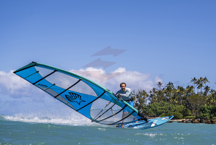 Żagiel Windsurfing Ezzy Cheetah 2023