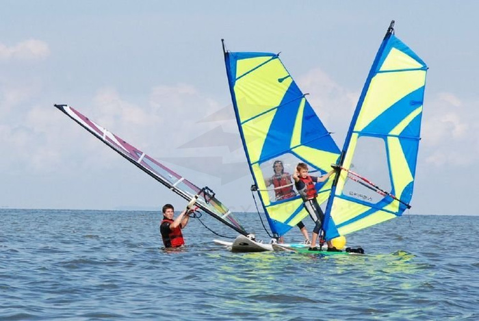 Szkolenia Windsurfingowe Czarnocin