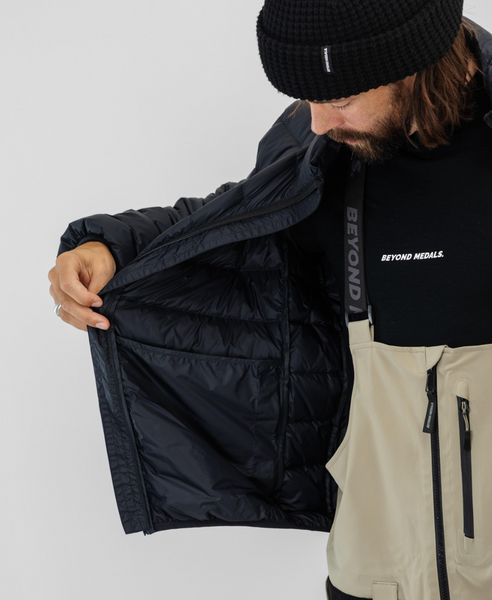 Kurtka Beyond Medals Packable Down Jacket Black